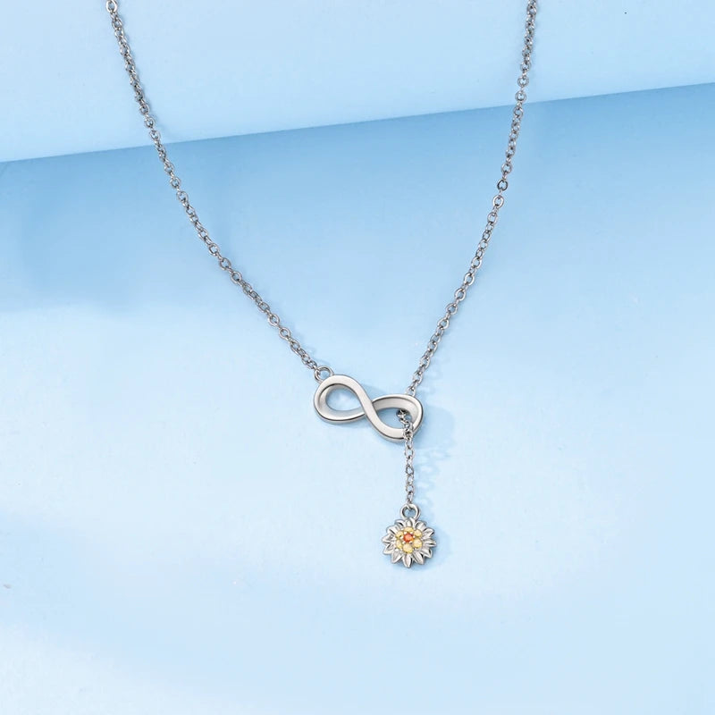 Luminous Firefly Heart Shaped Zircon Pendant Necklace - Bakyat Store