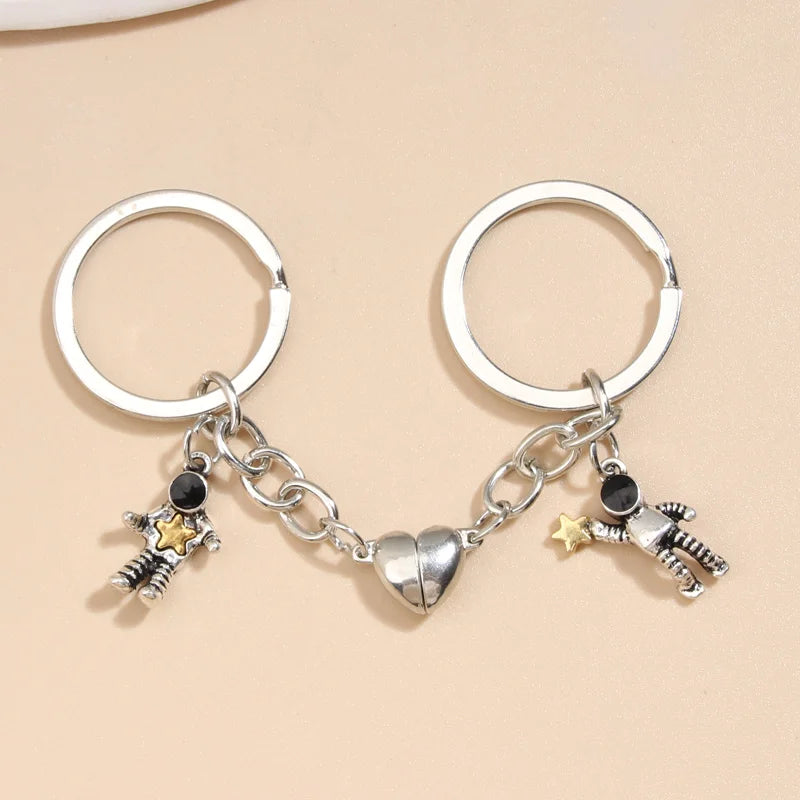 Keychain Astronaut Star Magnetic Button Key Ring - Bakyat Store