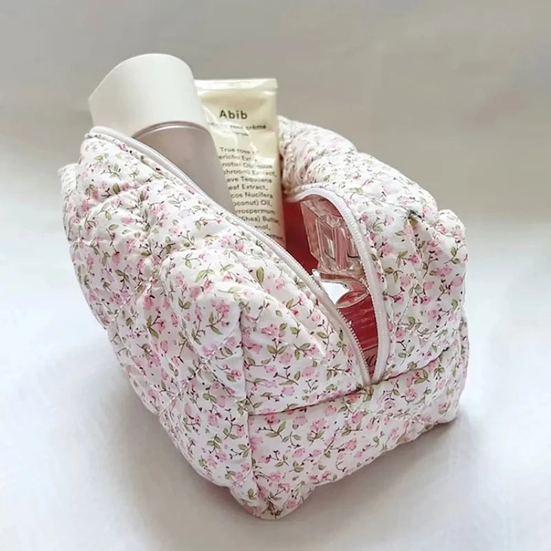 Floral Puffy Quilted Makeup Bag - Bakyat Store