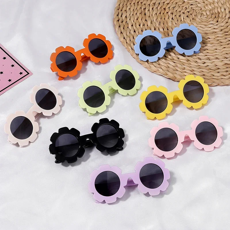 Polarized Sunglasses with Belt Flexible Durable Round Flower Silicone Frame Mirrored UV400 Lens - Bakyat Store