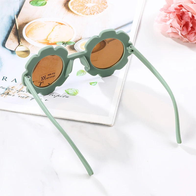 New Sun Flower Round Cute kids sunglasses - Bakyat Store