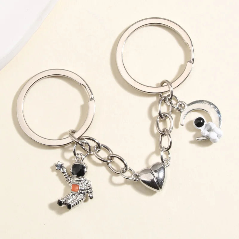 Keychain Astronaut Star Magnetic Button Key Ring - Bakyat Store